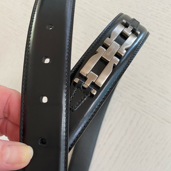 🌼 SALVATORE FERRAGAMO Vintage Leather Belt 🌼 - Picture 2 of 12